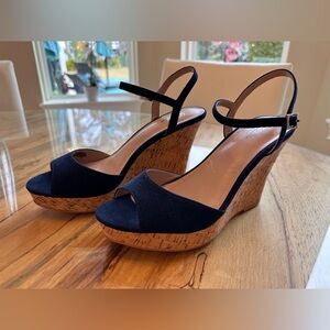 Charles by Charles David Navy Blue Wedge Heels - Size 9 - NWOT